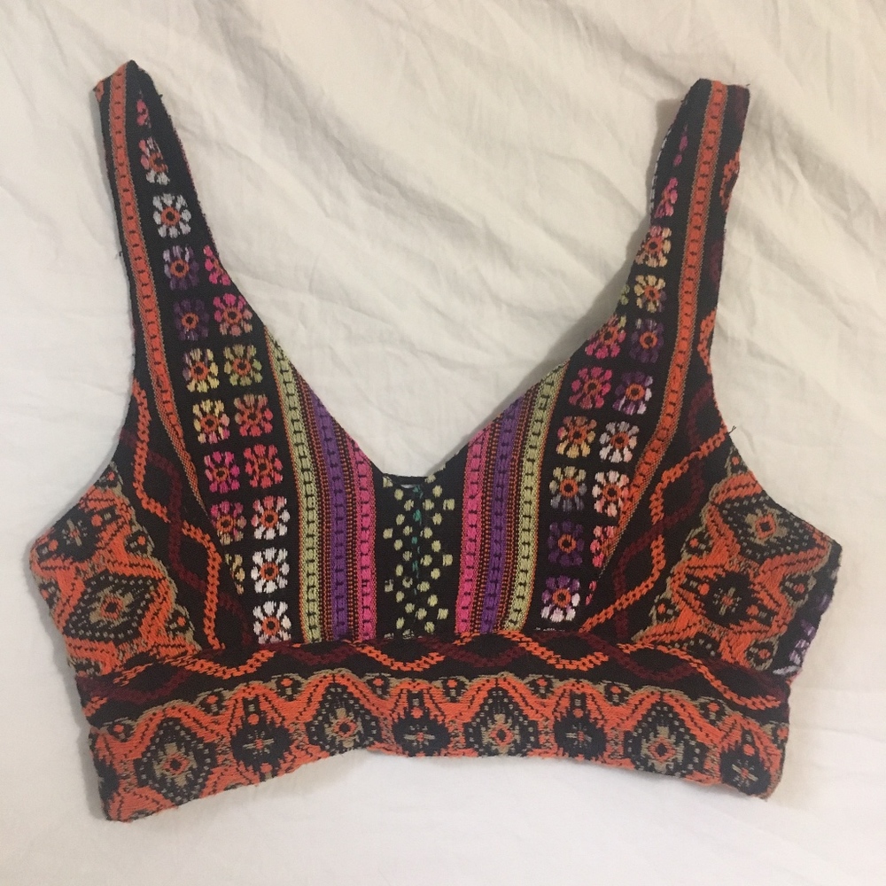 Embroidered Crop Top